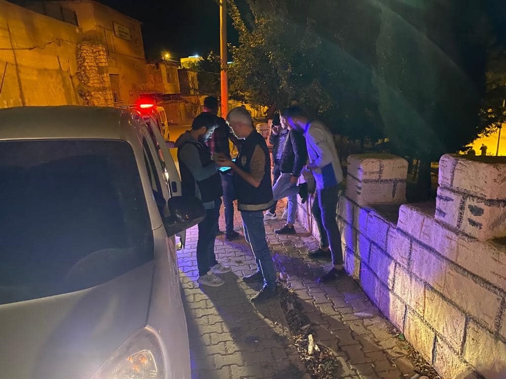 Besni’de narkotik ve asayiş uygulaması