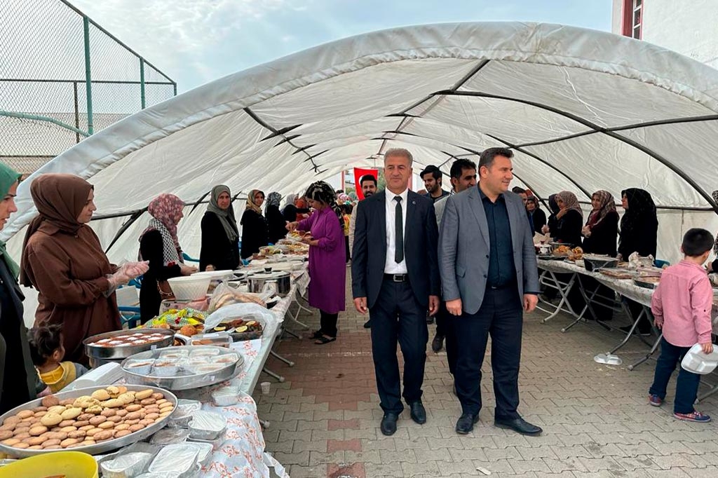 Atatürk İlkokulunda Gazze’ye umut kermesi