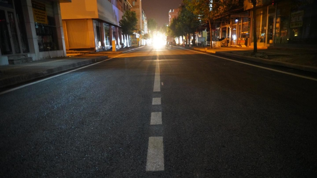 Cumhuriyet Caddesi yenilendi