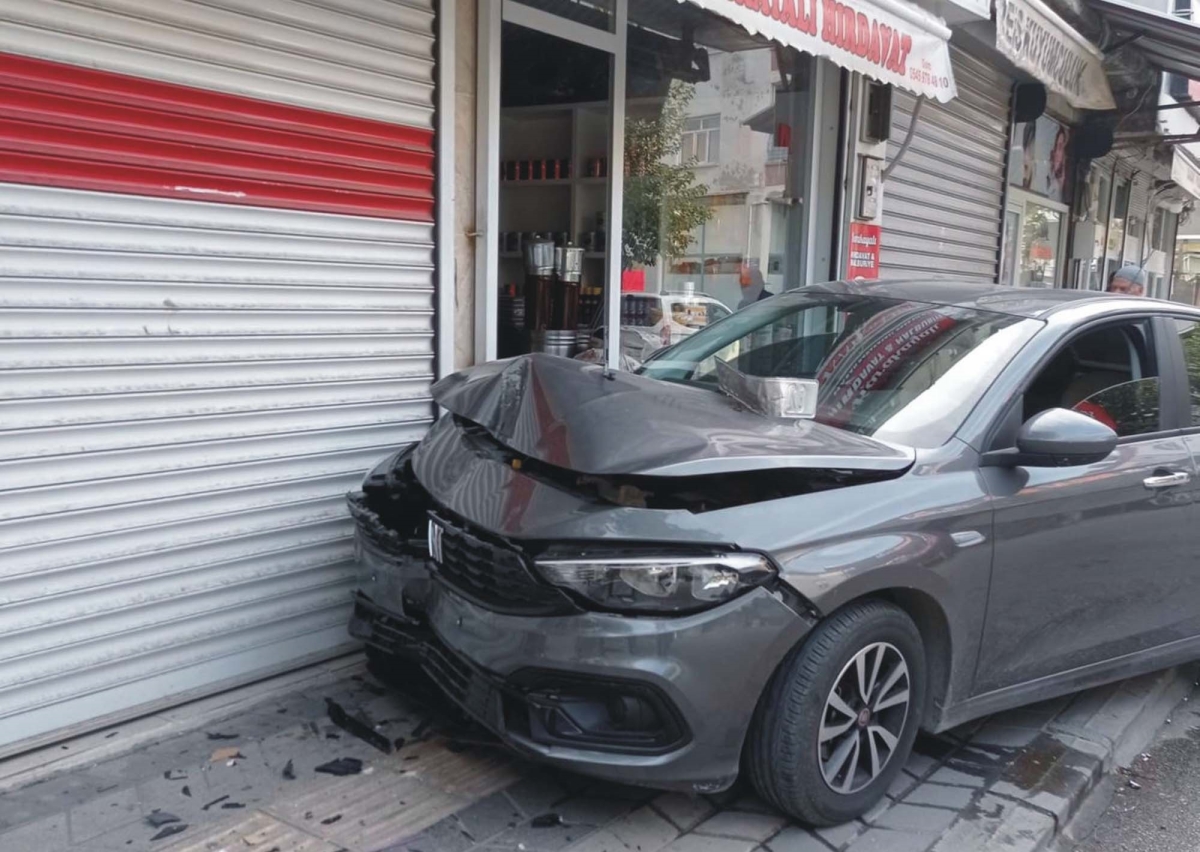 Kahta’da kafasına elektrik direği düşen genç kız hayatını kaybetti