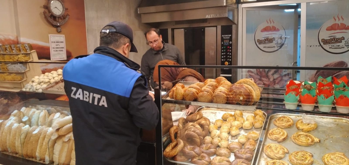 Zabıta ekiplerinden fırınlara gece denetimi