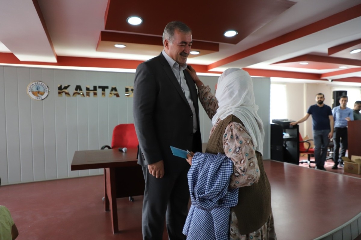 Kahta Belediyesi 3 milyon lira sosyal yardım gerçekleştirdi