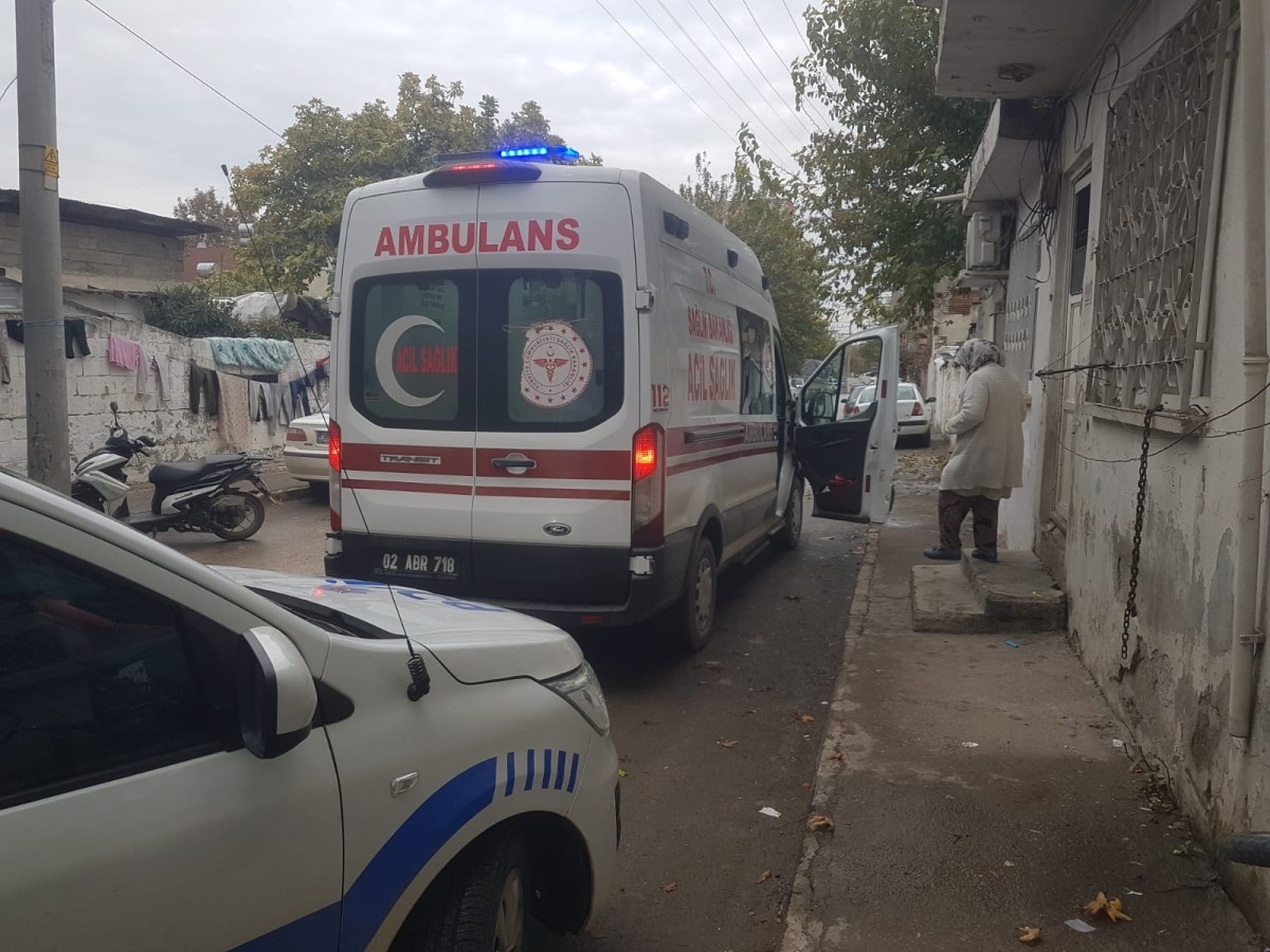 Adıyaman’da uyuşturucu bağımlısı gencin bayılması paniğe yol açtı