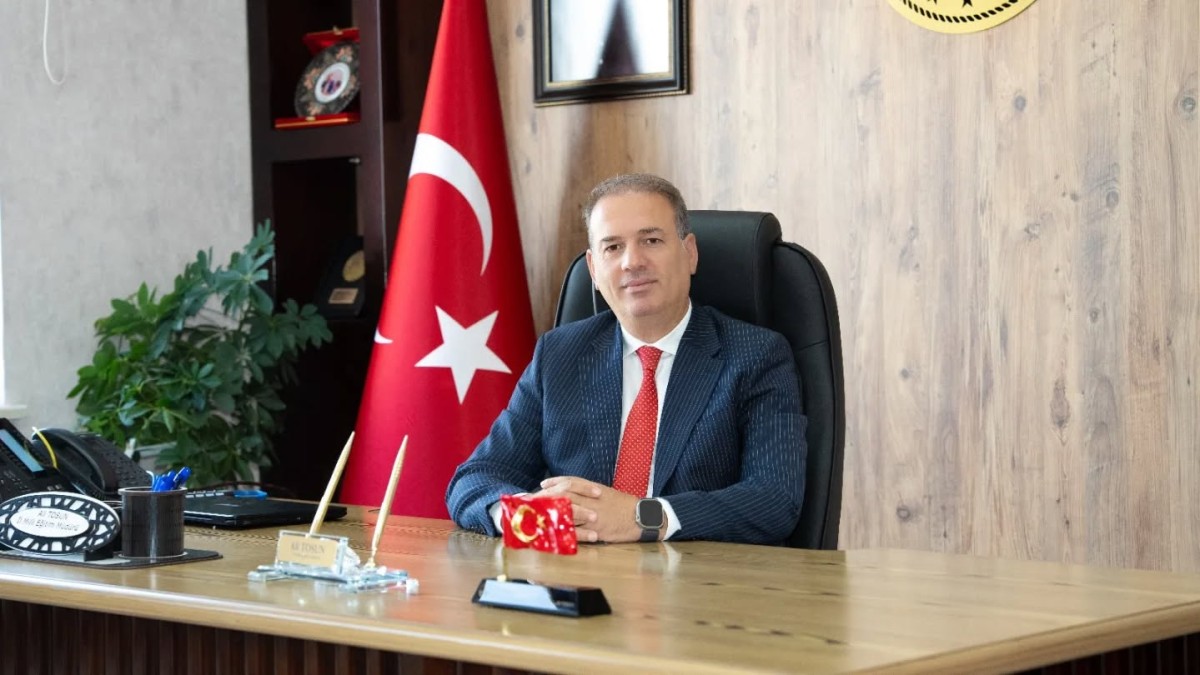 İl Milli Eğitim Müdürümüz Sayın Ali Tosun “10 Ocak Çalışan Gazeteciler Günü” vesilesi ile bir mesaj yayınladı. Sayın Müdürümüz mesajında;